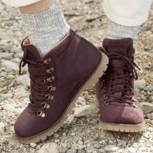 ✨ Birkenstock Jackson Red Boot Ankle